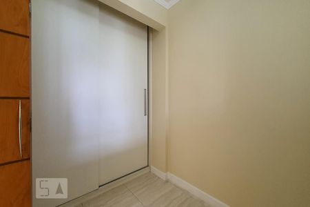 Quarto 2 de apartamento para alugar com 2 quartos, 65m² em Vila Gumercindo, São Paulo