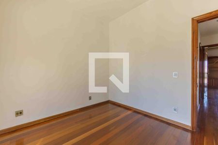 Apartamento para alugar com 260m², 3 quartos e 2 vagas Apartamento para alugar com 260m², 3 quartos e 2 vagasQuarto 1