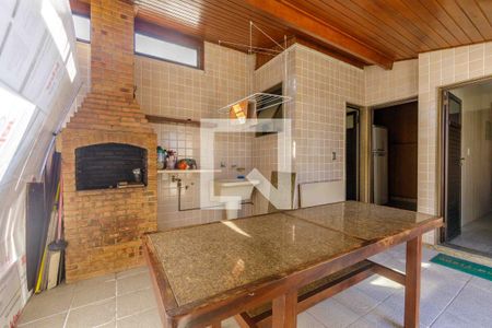 Apartamento para alugar com 260m², 3 quartos e 2 vagas Apartamento para alugar com 260m², 3 quartos e 2 vagasÁrea de Serviço