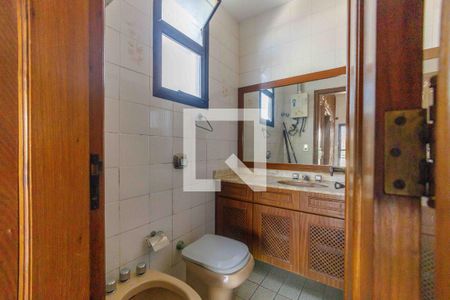 Apartamento para alugar com 260m², 3 quartos e 2 vagas Apartamento para alugar com 260m², 3 quartos e 2 vagasBanheiro da Suíte