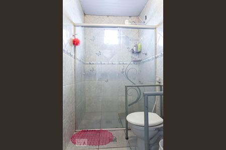 Casa à venda com 200m², 3 quartos e 5 vagasBanheiro social 