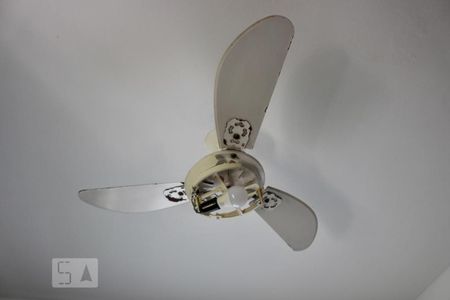 Casa de condomínio à venda com 230m², 3 quartos e 3 vagasquarto 2