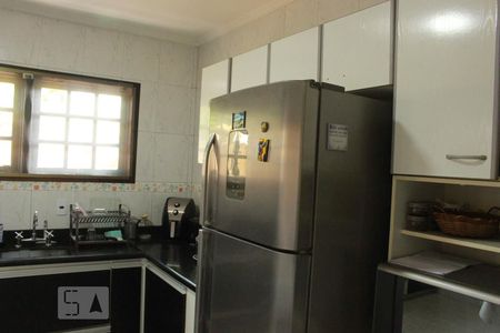 Casa de condomínio à venda com 230m², 3 quartos e 3 vagasCozinha