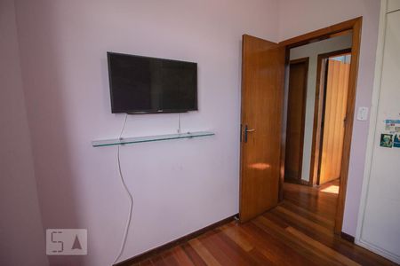 Apartamento à venda com 161m², 3 quartos e 3 vagas Apartamento à venda com 161m², 3 quartos e 3 vagasQuarto 2