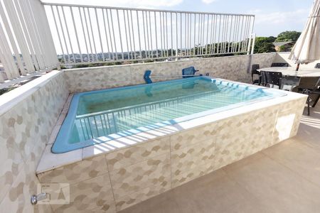 Apartamento à venda com 161m², 3 quartos e 3 vagas Apartamento à venda com 161m², 3 quartos e 3 vagasPiscina