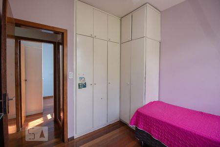Apartamento à venda com 161m², 3 quartos e 3 vagas Apartamento à venda com 161m², 3 quartos e 3 vagasQuarto 2