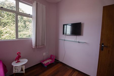 Apartamento à venda com 161m², 3 quartos e 3 vagas Apartamento à venda com 161m², 3 quartos e 3 vagasQuarto 2