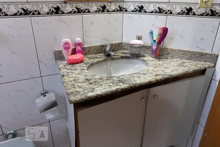 Apartamento à venda com 161m², 3 quartos e 3 vagas Apartamento à venda com 161m², 3 quartos e 3 vagasBanheiro da Suíte