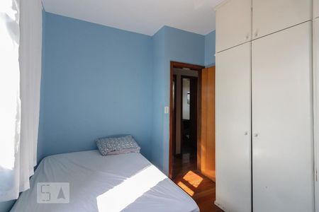 Apartamento à venda com 161m², 3 quartos e 3 vagas Apartamento à venda com 161m², 3 quartos e 3 vagasQuarto 3