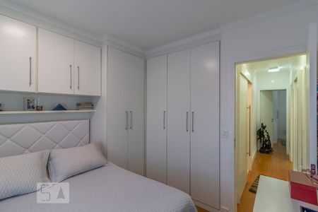 Apartamento à venda com 102m², 4 quartos e 2 vagas Apartamento à venda com 102m², 4 quartos e 2 vagasSuíte 3