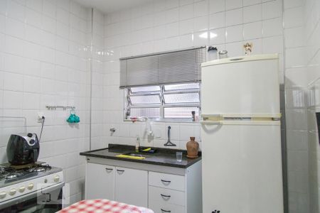 Apartamento à venda com 100m², 2 quartos e sem vaga Apartamento à venda com 100m², 2 quartos e sem vagaCozinha