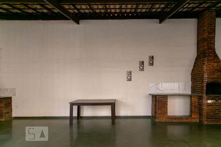 Apartamento à venda com 68m², 2 quartos e sem vaga Apartamento à venda com 68m², 2 quartos e sem vagaÁrea comum - Churrasqueira