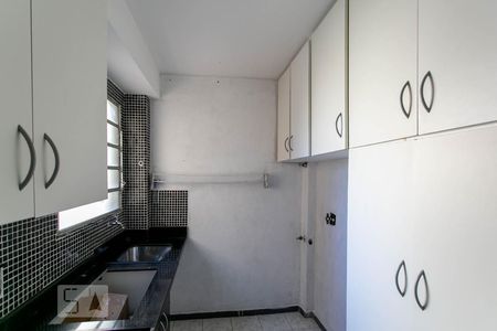 Apartamento à venda com 68m², 2 quartos e sem vaga Apartamento à venda com 68m², 2 quartos e sem vagaCozinha
