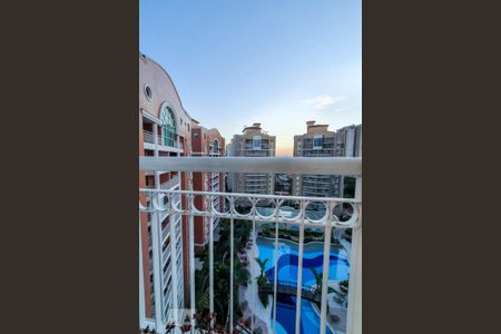 Apartamento para alugar com 165m², 3 quartos e 3 vagas Apartamento para alugar com 165m², 3 quartos e 3 vagasVista do Quarto