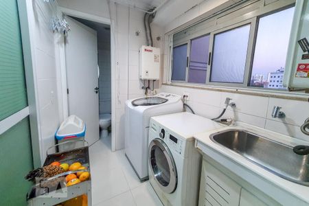 Apartamento para alugar com 165m², 3 quartos e 3 vagas Apartamento para alugar com 165m², 3 quartos e 3 vagasCozinha