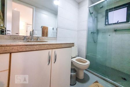 Apartamento para alugar com 165m², 3 quartos e 3 vagas Apartamento para alugar com 165m², 3 quartos e 3 vagasBanheiro do Quarto 2