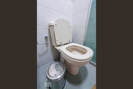 Apartamento para alugar com 165m², 3 quartos e 3 vagas Apartamento para alugar com 165m², 3 quartos e 3 vagasBanheiro do Quarto 2