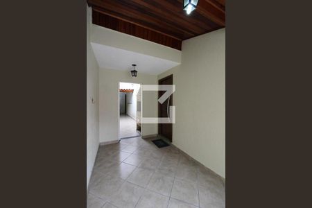 Casa à venda com 162m², 3 quartos e 2 vagasEntrada 