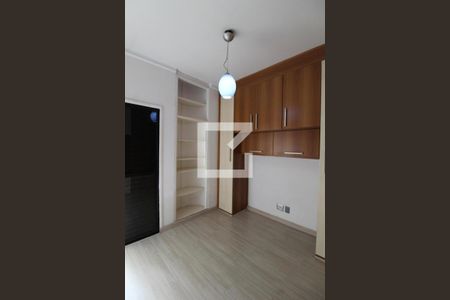 Casa à venda com 162m², 3 quartos e 2 vagasQuarto 3