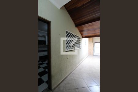 Casa à venda com 162m², 3 quartos e 2 vagasEntrada 