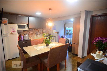 Casa de condomínio à venda com 605m², 2 quartos e 2 vagasCozinha