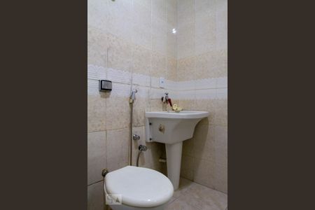 Apartamento à venda com 60m², 1 quarto e sem vaga Apartamento à venda com 60m², 1 quarto e sem vagaBanheiro