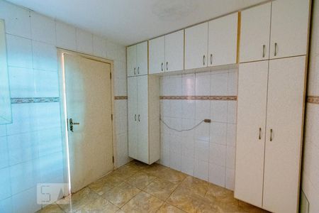 Casa de condomínio à venda com 200m², 3 quartos e 1 vagaCozinha