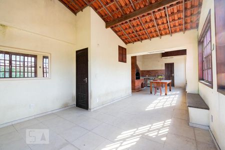 Casa de condomínio à venda com 200m², 3 quartos e 1 vaga3º Andar