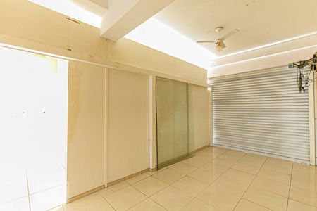 Sala de casa para alugar com 4 quartos, 120m² em Partenon, Porto Alegre