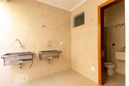 Casa para alugar com 470m², 4 quartos e 4 vagas Casa para alugar com 470m², 4 quartos e 4 vagasÁrea de Serviço