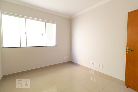 Casa para alugar com 470m², 4 quartos e 4 vagas Casa para alugar com 470m², 4 quartos e 4 vagasSala 4