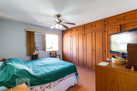 Casa à venda com 283m², 4 quartos e 3 vagas2o. Andar - Quarto 3 - Suíte