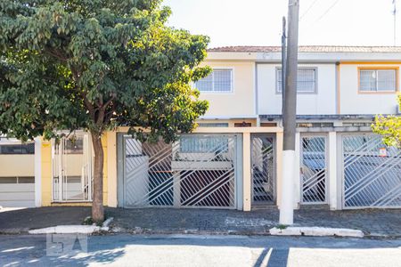 Casa à venda com 283m², 4 quartos e 3 vagasFachada