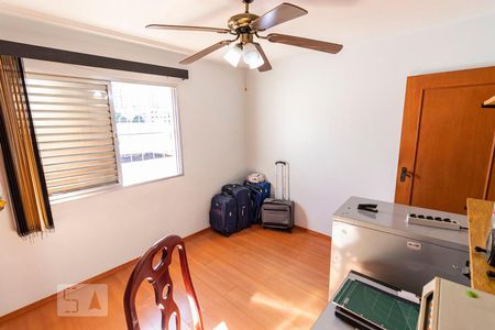 Casa à venda com 283m², 4 quartos e 3 vagas2o. Andar - Quarto 2