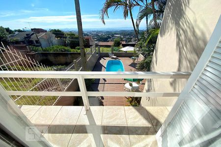 Casa à venda com 270m², 3 quartos e 3 vagas Casa à venda com 270m², 3 quartos e 3 vagasSacada Quarto 2