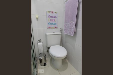 Apartamento à venda com 97m², 3 quartos e 2 vagasBanheiro social