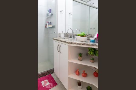 Apartamento à venda com 97m², 3 quartos e 2 vagasBanheiro da suíte