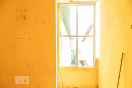 Casa à venda com 300m², 3 quartos e 3 vagasSobrado Fundos - Suíte 2