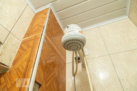 Casa à venda com 300m², 3 quartos e 3 vagasSobrado Fundos - Banheiro