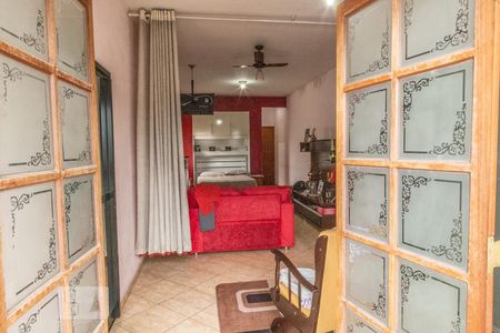 Casa à venda com 300m², 3 quartos e 3 vagasSacada da Suíte