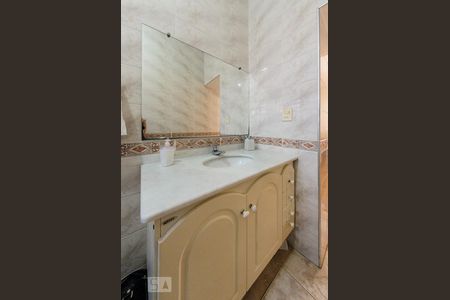 Casa à venda com 500m², 4 quartos e 4 vagas Casa à venda com 500m², 4 quartos e 4 vagasBanheiro - Suite 2