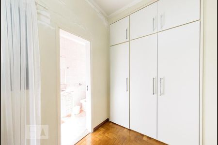 Casa à venda com 500m², 4 quartos e 4 vagas Casa à venda com 500m², 4 quartos e 4 vagasQuarto 3 - Suite 1