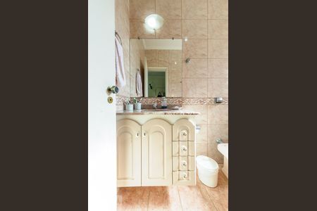 Casa à venda com 500m², 4 quartos e 4 vagas Casa à venda com 500m², 4 quartos e 4 vagasBanheiro - Suite 1