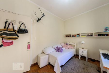 Casa à venda com 500m², 4 quartos e 4 vagas Casa à venda com 500m², 4 quartos e 4 vagasQuarto 3 - Suite 1