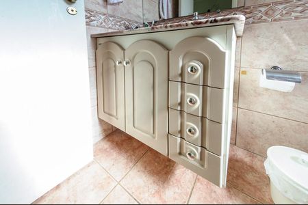 Casa à venda com 500m², 4 quartos e 4 vagas Casa à venda com 500m², 4 quartos e 4 vagasBanheiro - Suite 1