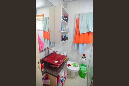 Casa à venda com 70m², 2 quartos e 1 vagaBanheiro Quarto 1