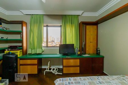 Apartamento à venda com 500m², 5 quartos e 5 vagas Apartamento à venda com 500m², 5 quartos e 5 vagasQuarto