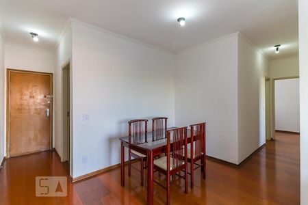 Sala de apartamento para alugar com 2 quartos, 83m² em Vila Rossi Borghi E Siqueira, Campinas