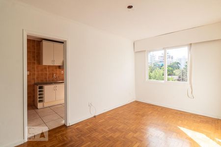 Sala de apartamento para alugar com 2 quartos, 63m² em Passo da Areia, Porto Alegre