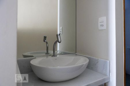 Studio à venda com 29m², 1 quarto e sem vaga Studio à venda com 29m², 1 quarto e sem vagaDetalhe do banheiro